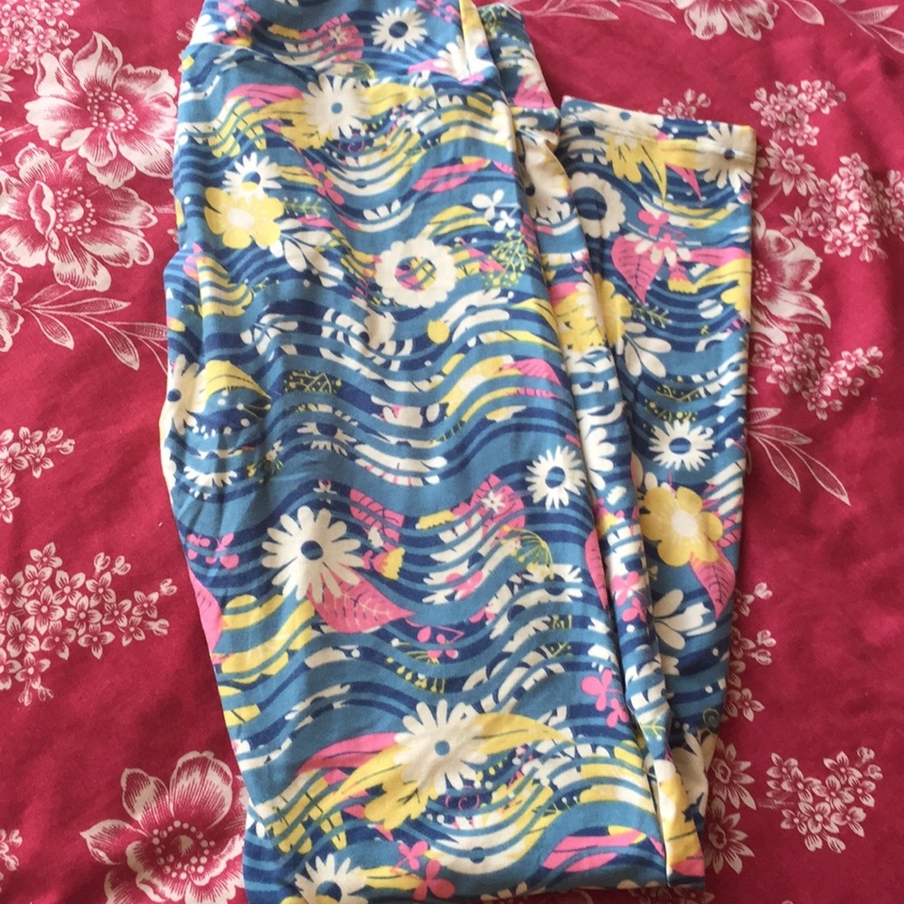 Lu Laroe leggings